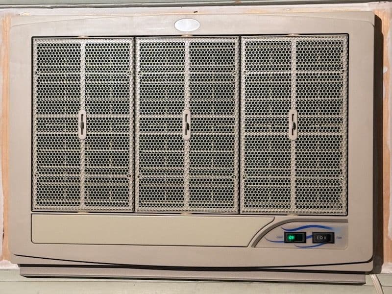 Efficient Evaporative Cooler Installation Boosts Home Comfort