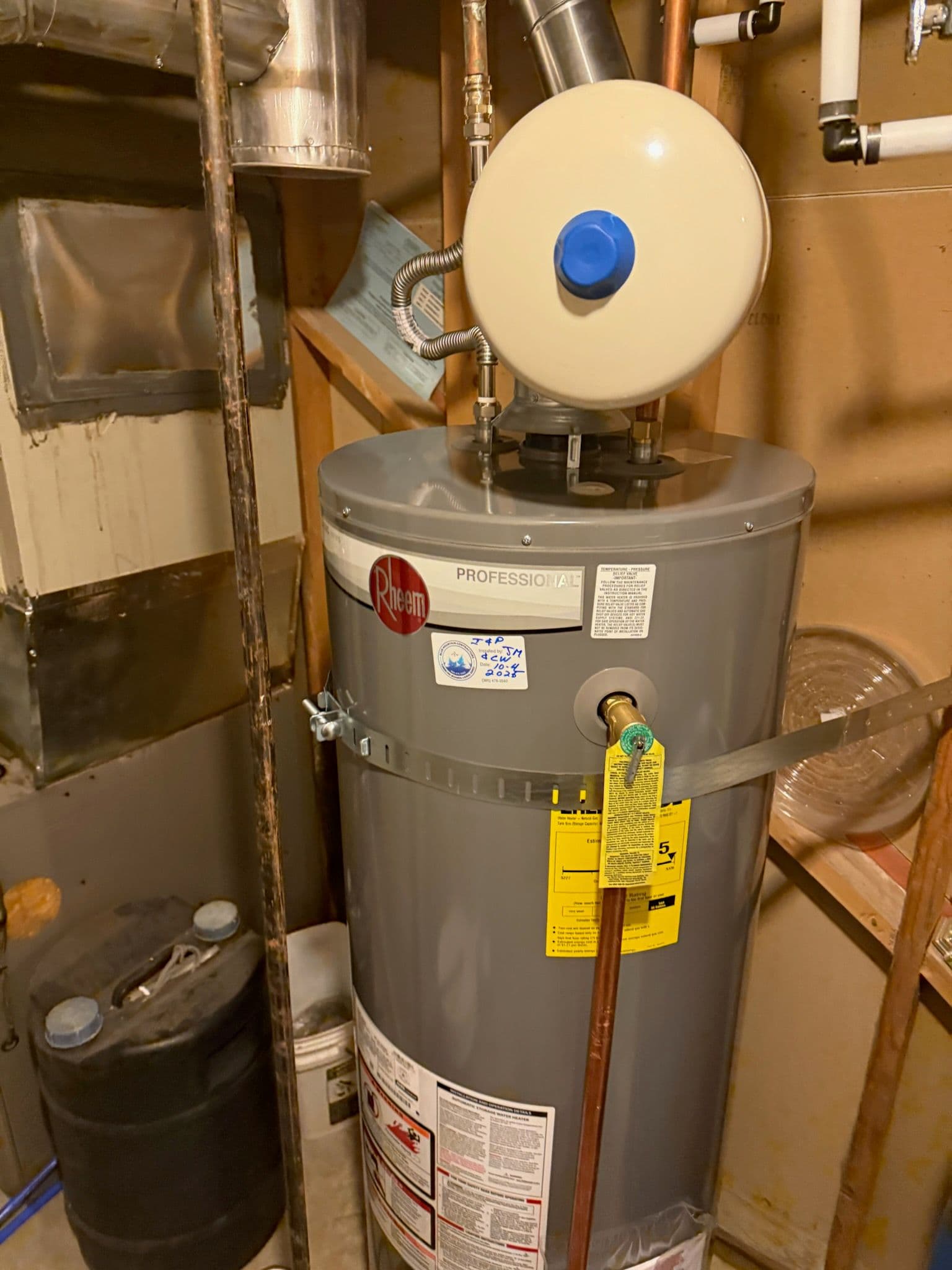 Project Expert Installation of Rheem 50-Gallon Water Heater image